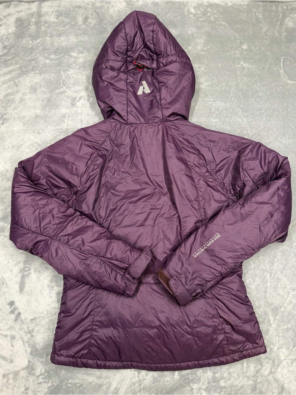Eddie Bauer First Ascent Mountaineering Hooded Puffer Jacket in Deep Plum - Picture 9 of 12